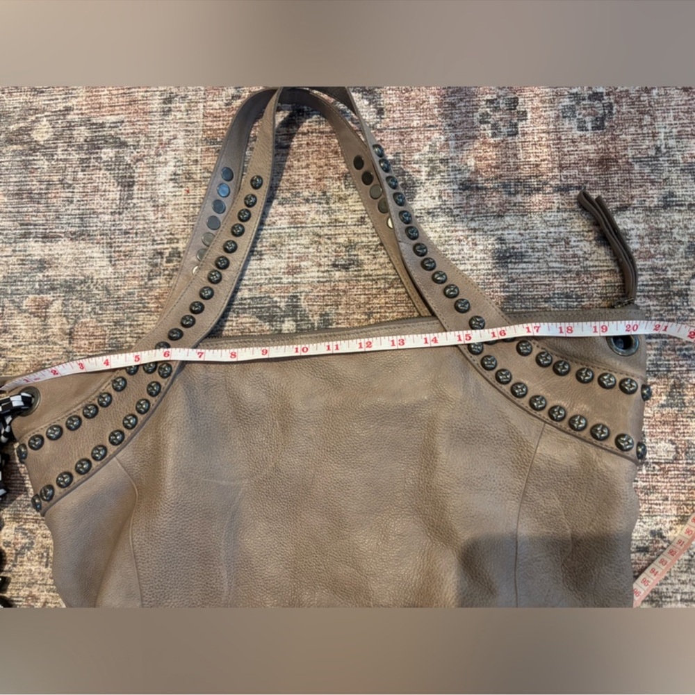 Free People Studded Taupe Shoulder Bag 20 x13 x3 - Picture 9 of 10